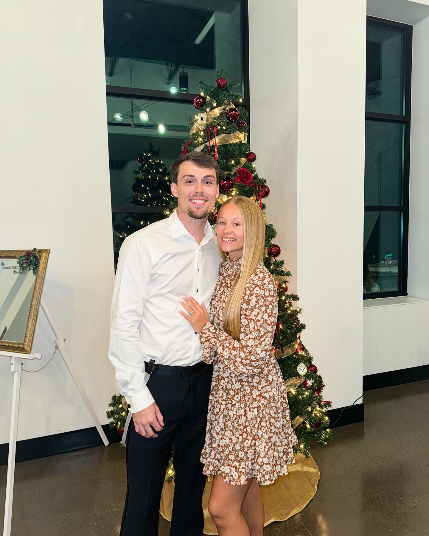 A wonderful holiday for Evan Carter and his wife as they enjoyed a long trip to Bali to celebrate Christmas and their wedding anniversary in a sweet and memorable way